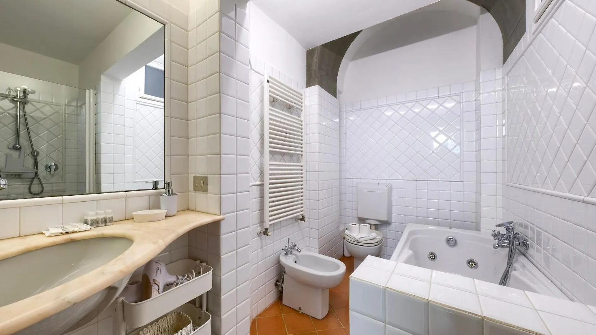 Duomo Luxury Apartment Wi-Fi A/C Firenze 0*,  Olaszország