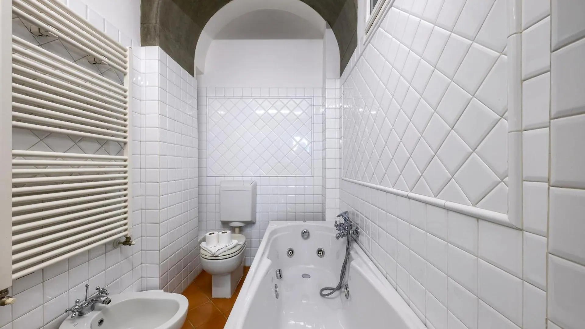 Duomo Luxury Apartment Wi-Fi A/C Florence